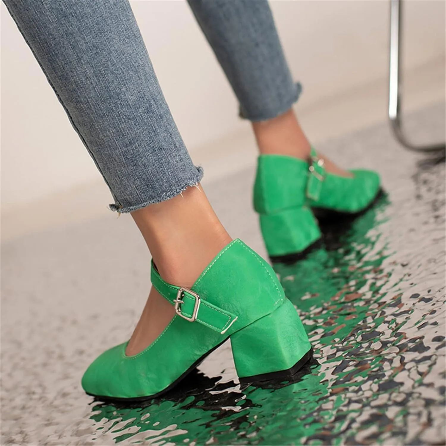 Work Shoes Women Non Slip Mary Jane Closed Toe Chunky Heels Square Toe Dress Shoes T Strap Block Pumps